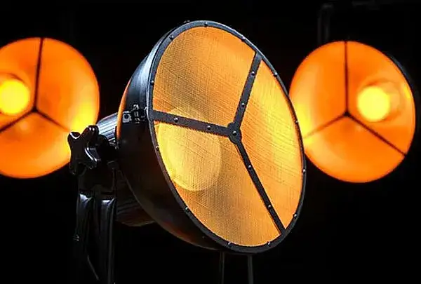 Reflektor retro vintage wynajem Poznań