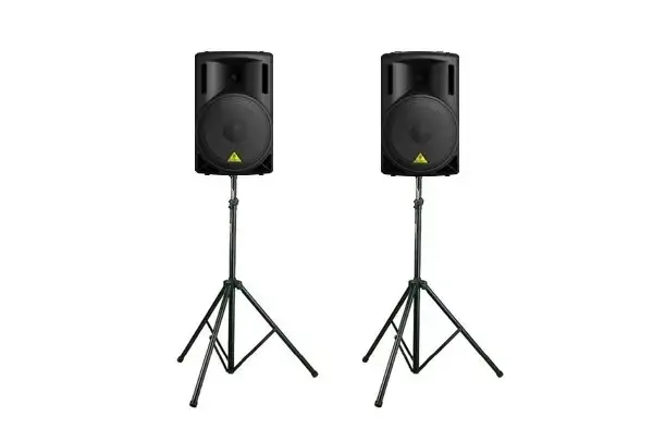 Behringer Eurolive 215D